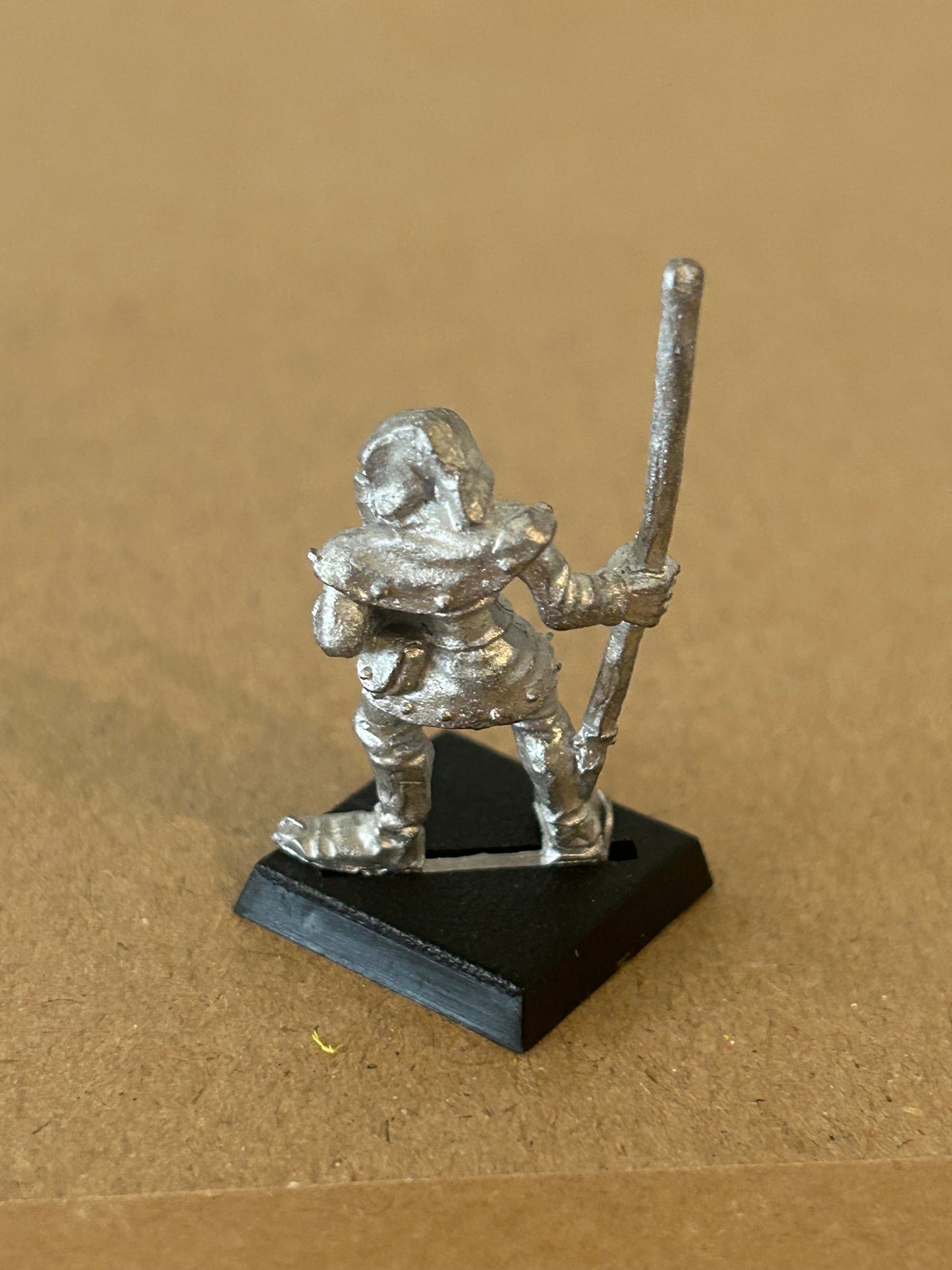 Warhammer Fantasy old world wood elf with javelin