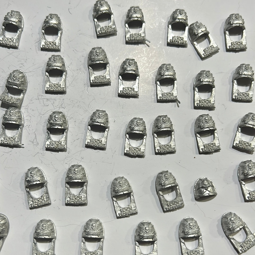 Warhammer 40m space marines black templars 50 x shoulder pads metal