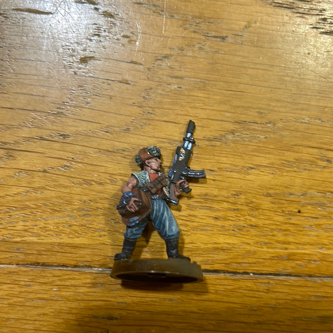 - demolition man Last Chancer Metal - Warhammer 40K imperial guard (tab removed to fit on textured base)