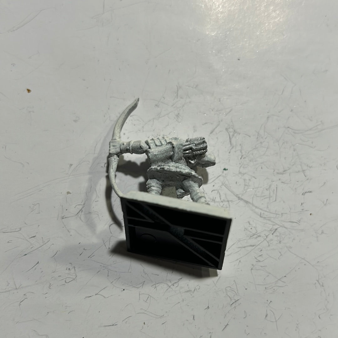Warhammer fantasy marauder miniatures orc archer x1 (5 of this sculpt available)
