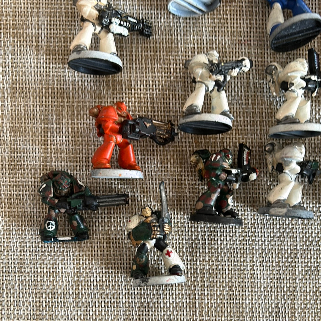 Warhammer 40k space crusade 21 space marines with mixed weapons