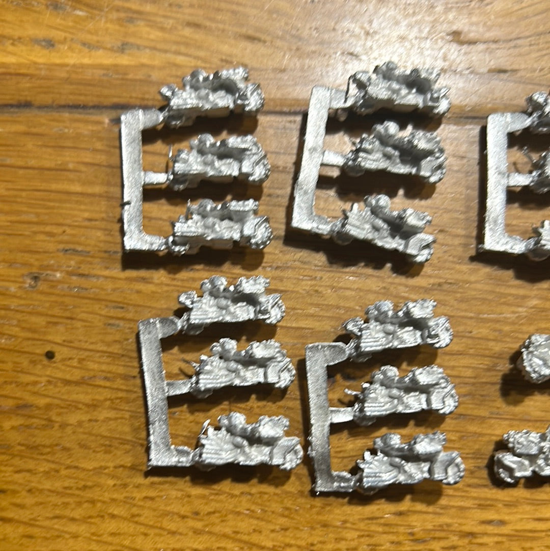 Warhammer 40k epic space marine bikes and sidecars (15 bikes and 2 bikes with sidecars)