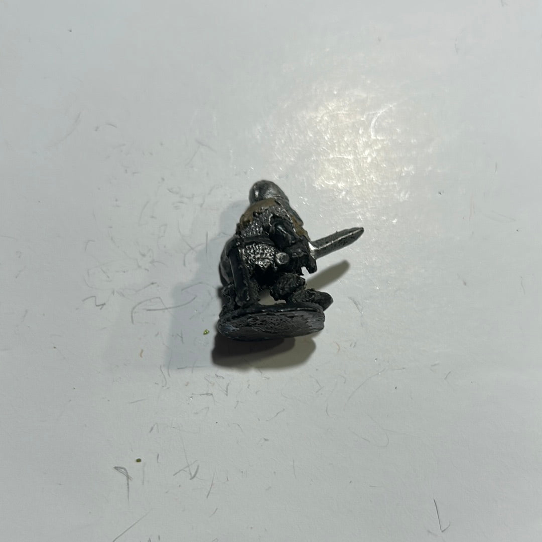 Citadel miniatures warhammer fantasy preslotta dwarf with sword and shield