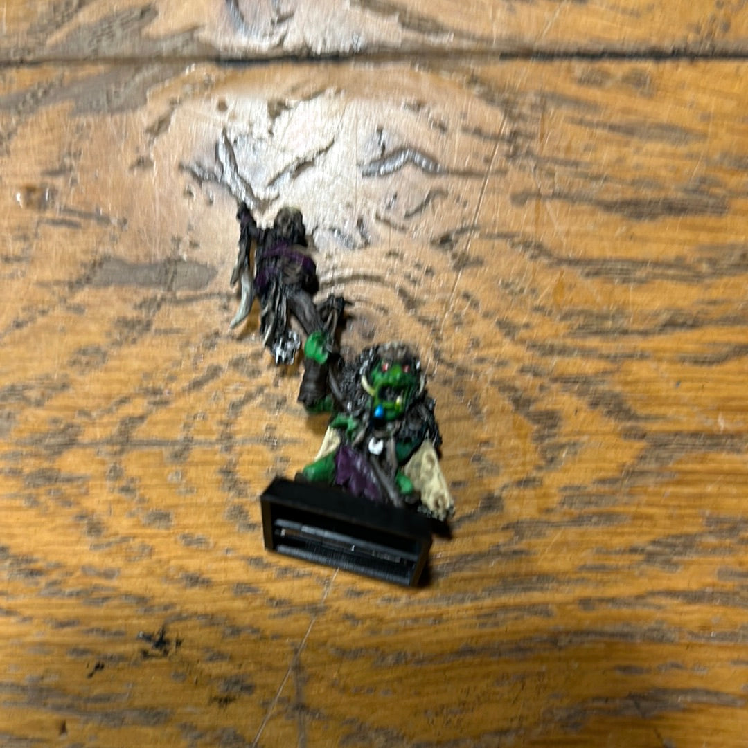 Warhammer Fantasy/Old world metal goblin shaman