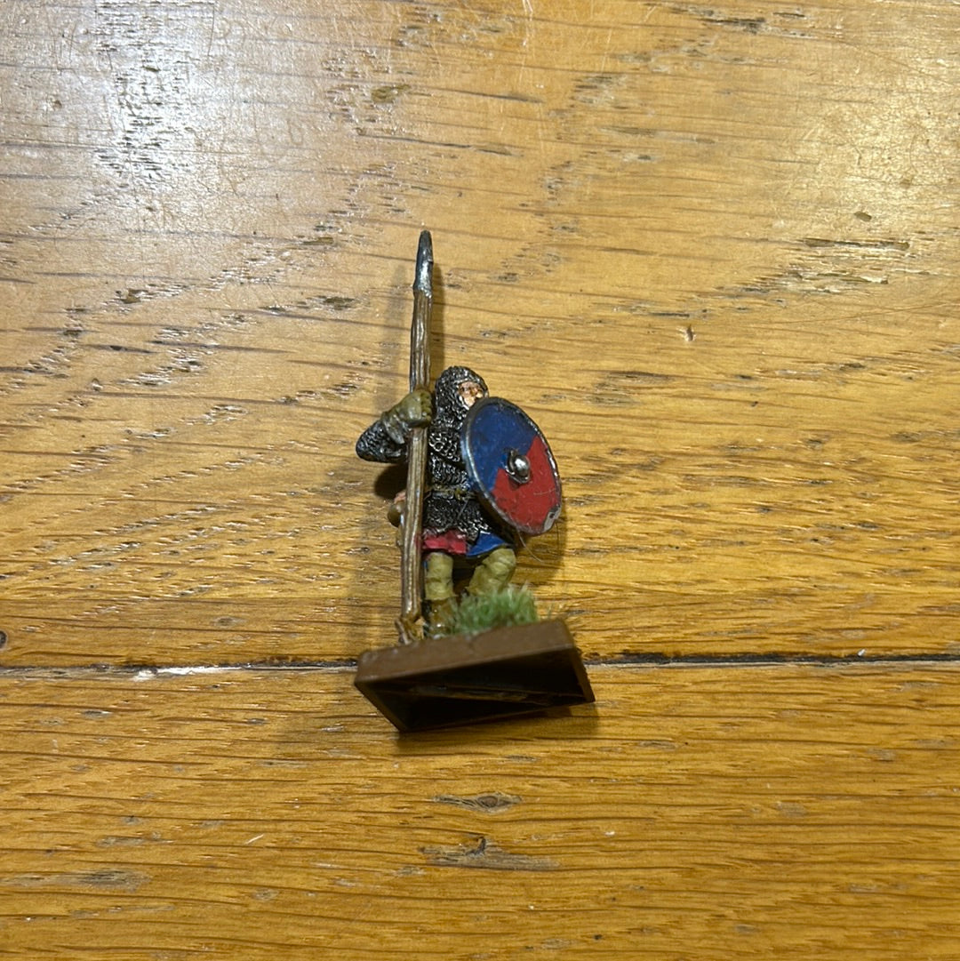 Warhammer Fantasy Old World Bretonnian man at arms metal