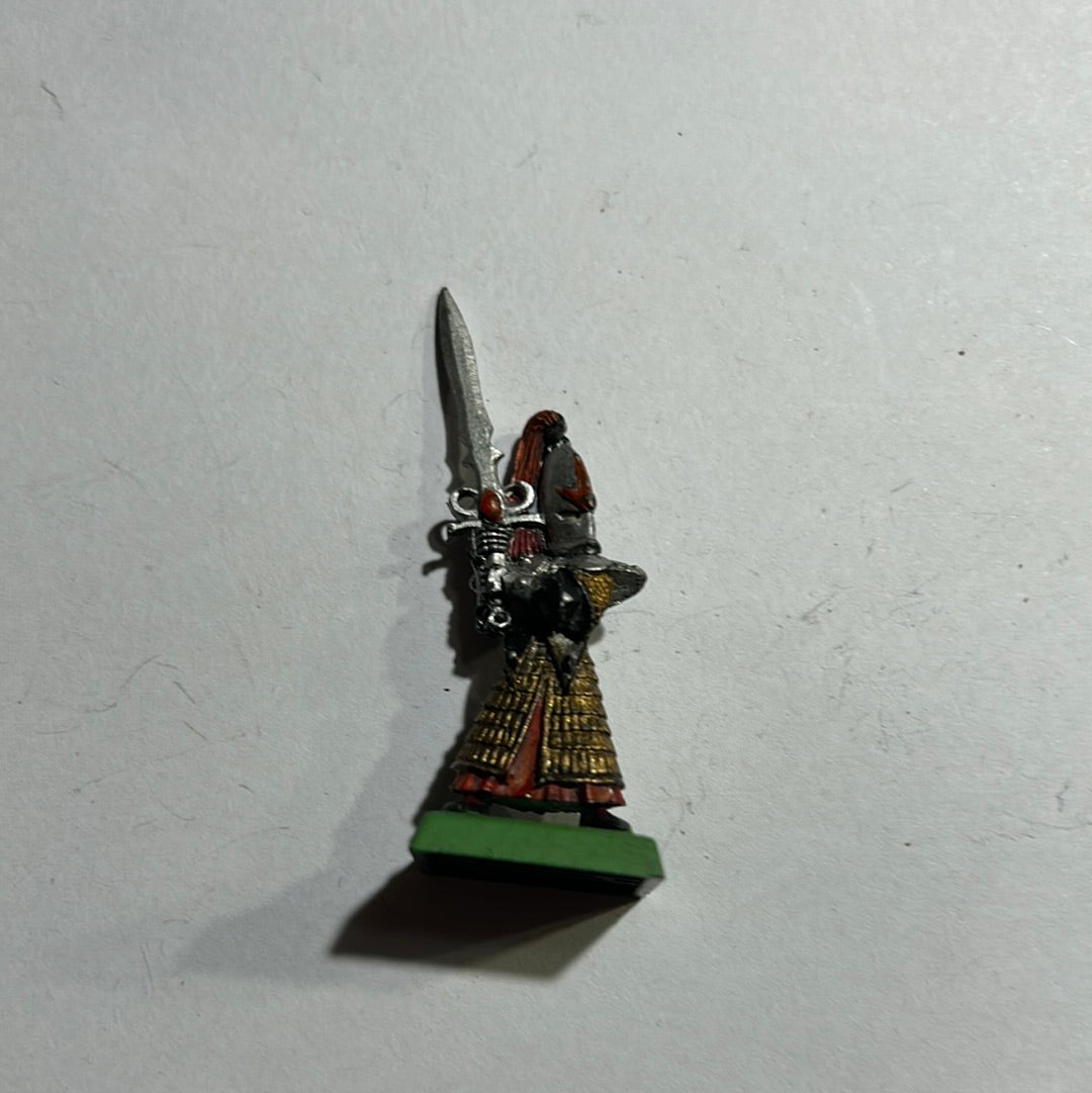 Warhammer fantasy old world metal High Elves Swordmaster Of Hoeth high elf (2 of this sculpt available)