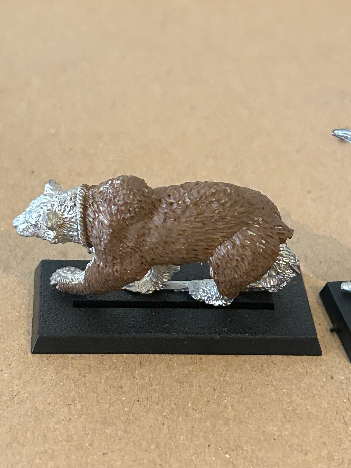 Citadel Miniatures Elven Animal Keeper (ELF5) - Ursus Bear Keeper and Bear