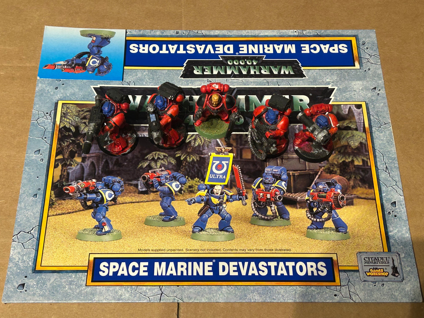 Warhammer 40k space marine devastators squad (comes with card section of box, sergeant is missing banner)