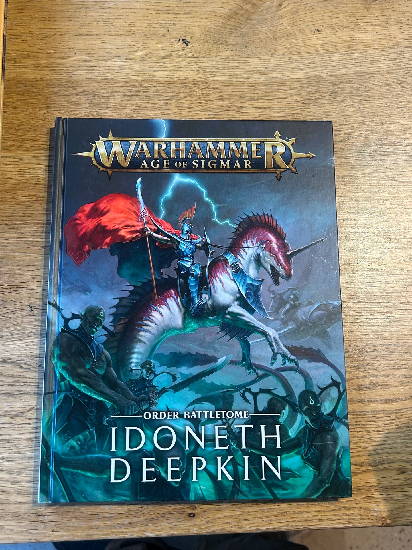 Games Workshop - Order Battletome - Idoneth Deepkin (2018 Edition)