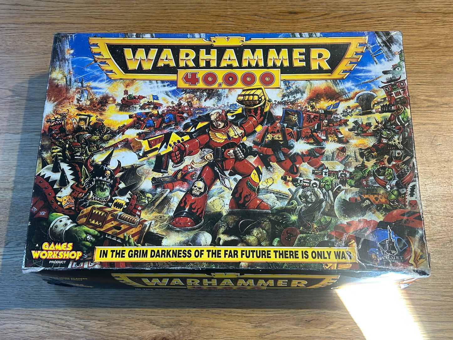 Warhammer 40k second edition box set 99% complete (missing one ruined building and 1 goff arm)