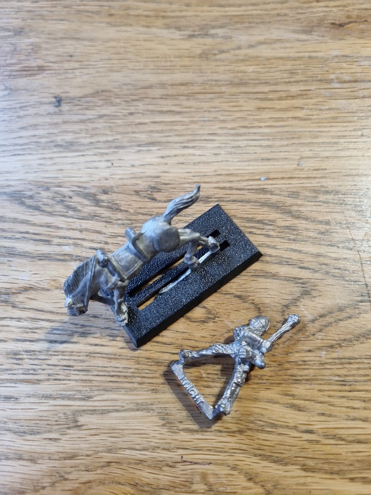 GW Bretonnian Empire Citadel Mounted Norman Knight - Metal
