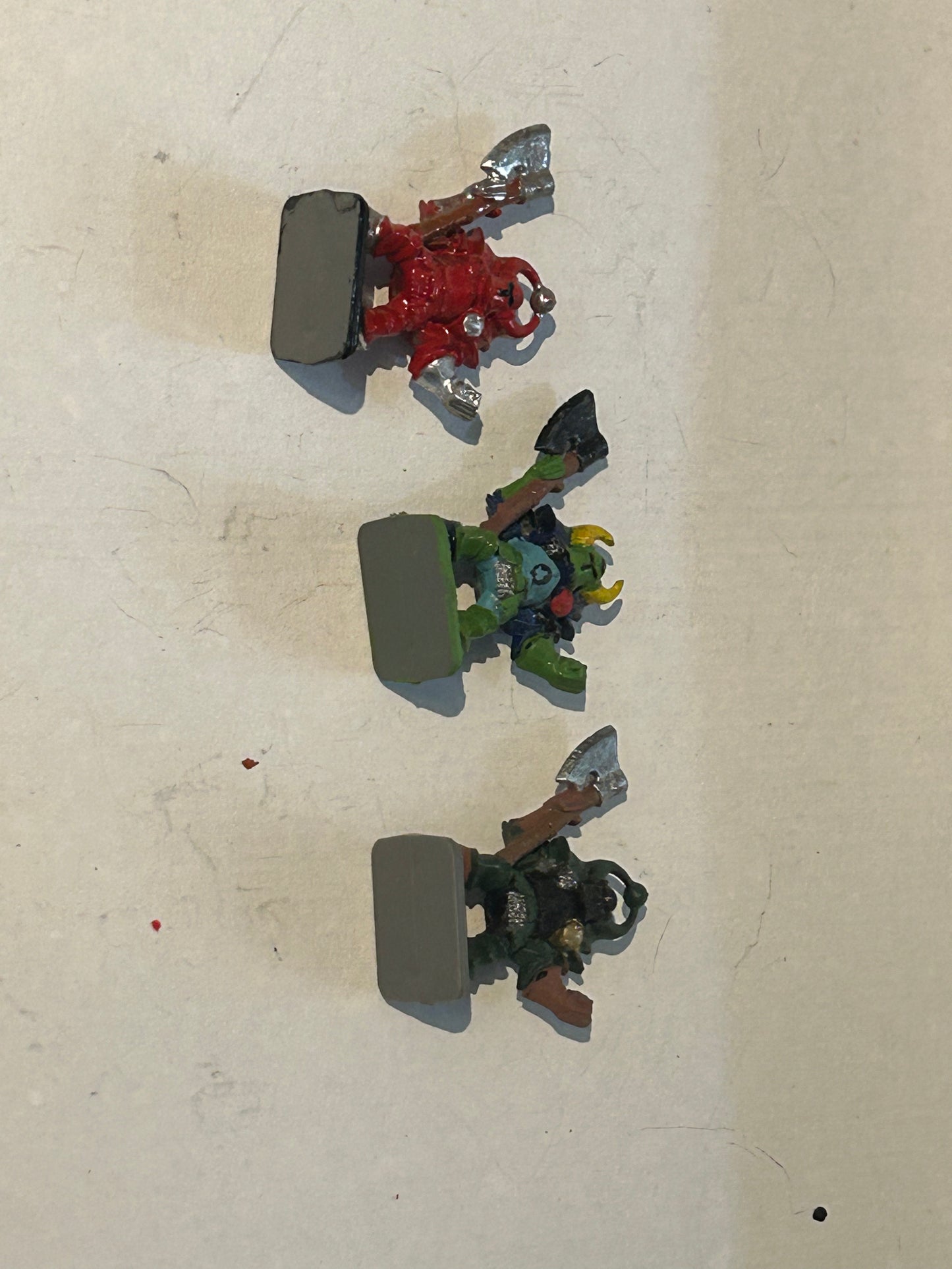Warhammer fantasy hero quest chaos warriors x3 (one is missing the ball at the centre of helmet)