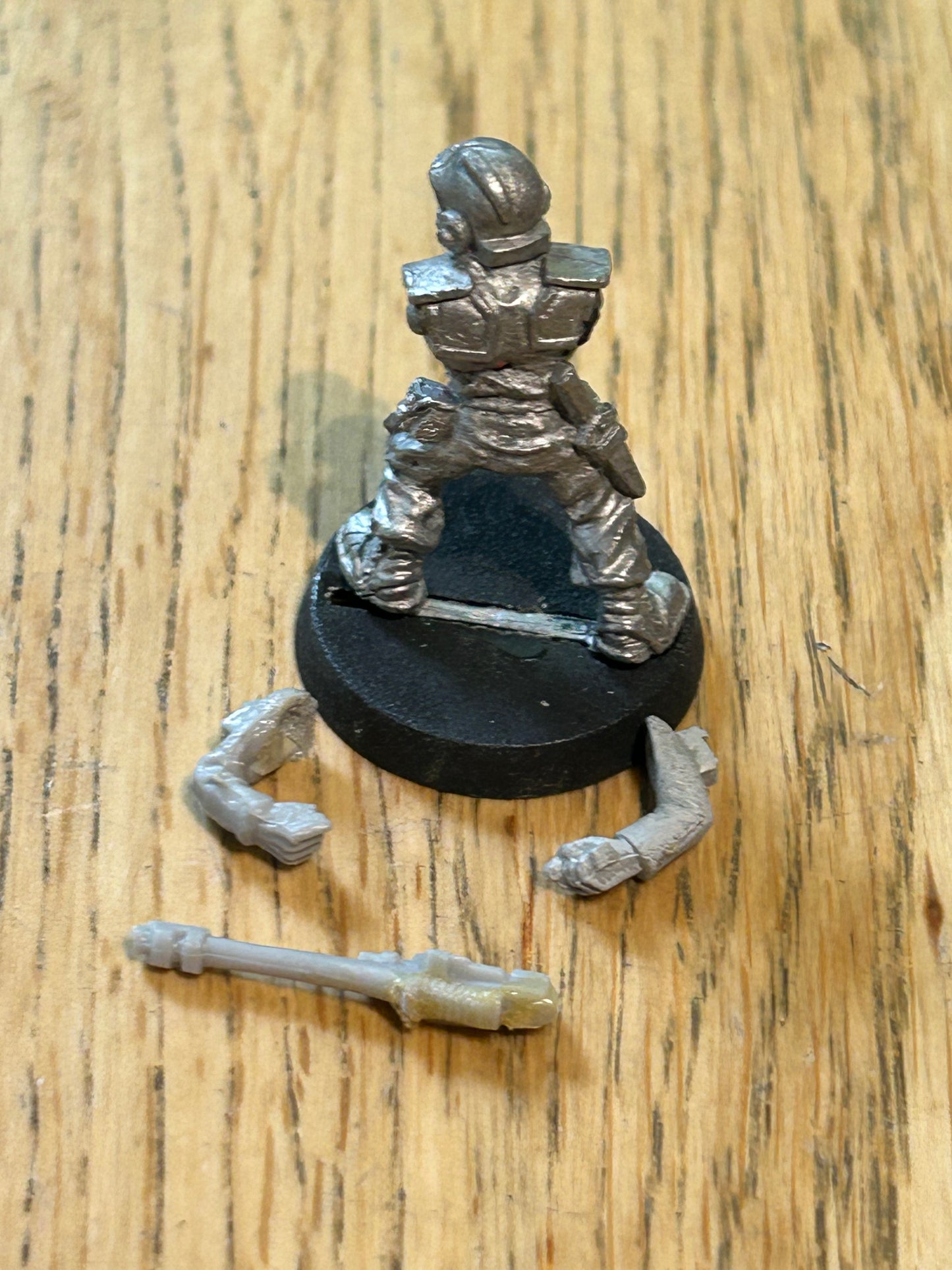 Citadel Warhammer 40K Forces of Imperium Rogue Trader 2033 imperial guard trooper