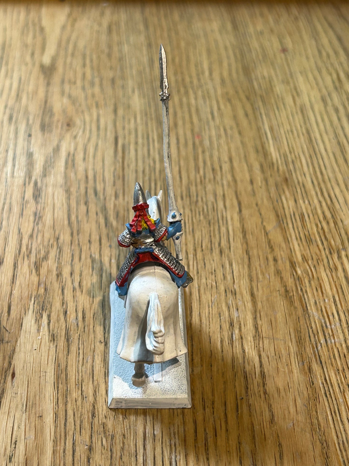 Warhammer Fantasy Old World High Elf silver helm on horse