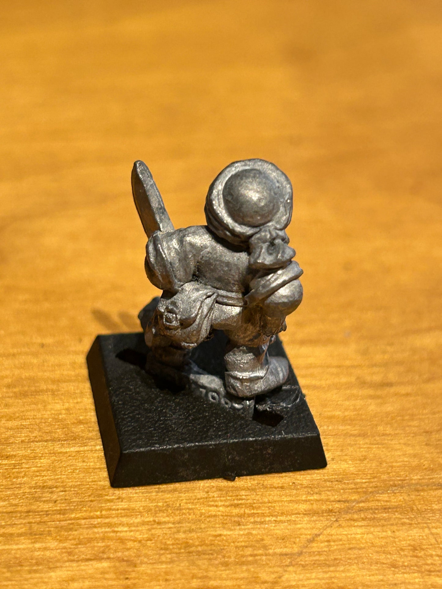 1987 Dwarf Adventurer D4 Hassan I Sahbha Citadel Clipper Assassin Thief