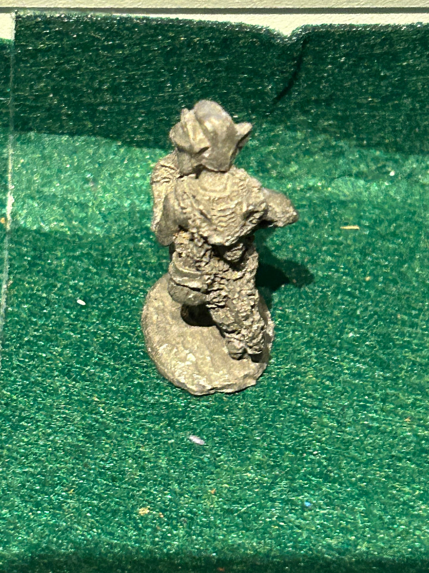 Citadel - Pre Slotta - Warhammer - C15 armoured Orc Warrior -  with crossbow 1984