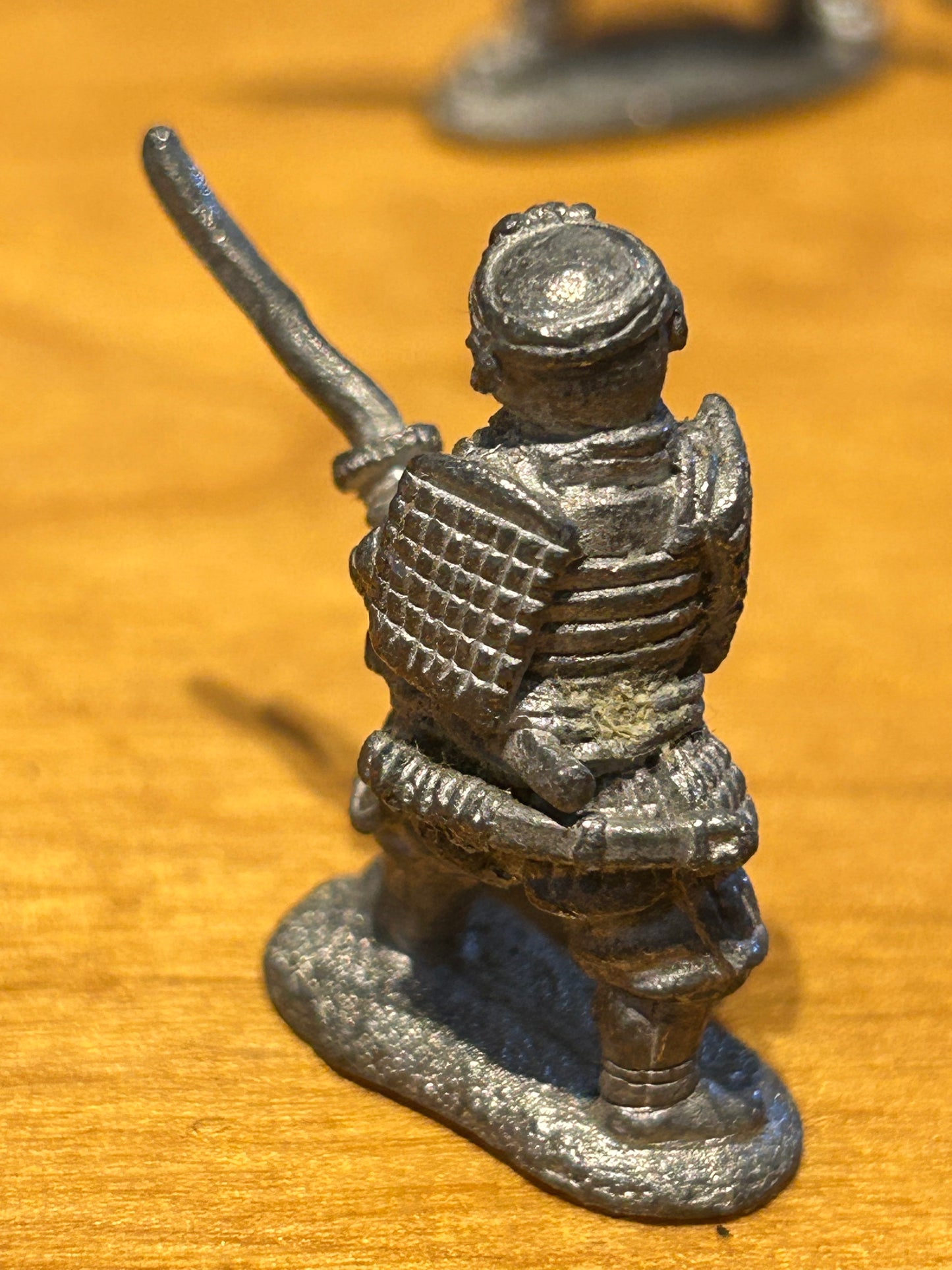 Dixon miniatures FS7
Monk in headband on guard with Sword
