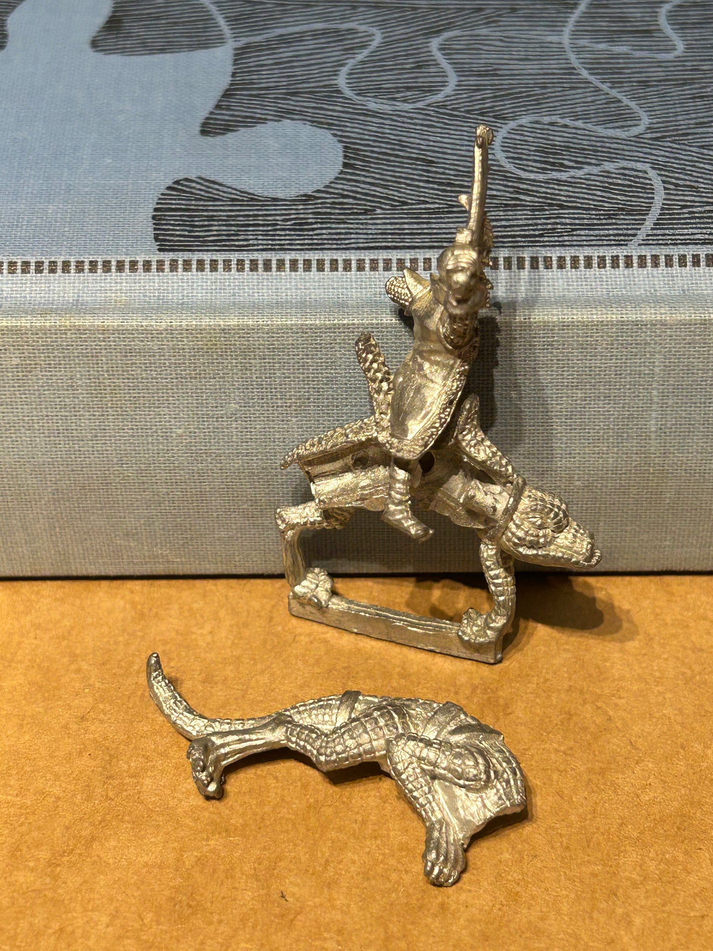 Citadel Warhammer 80s C21 Dark Elf Agard on Cold One