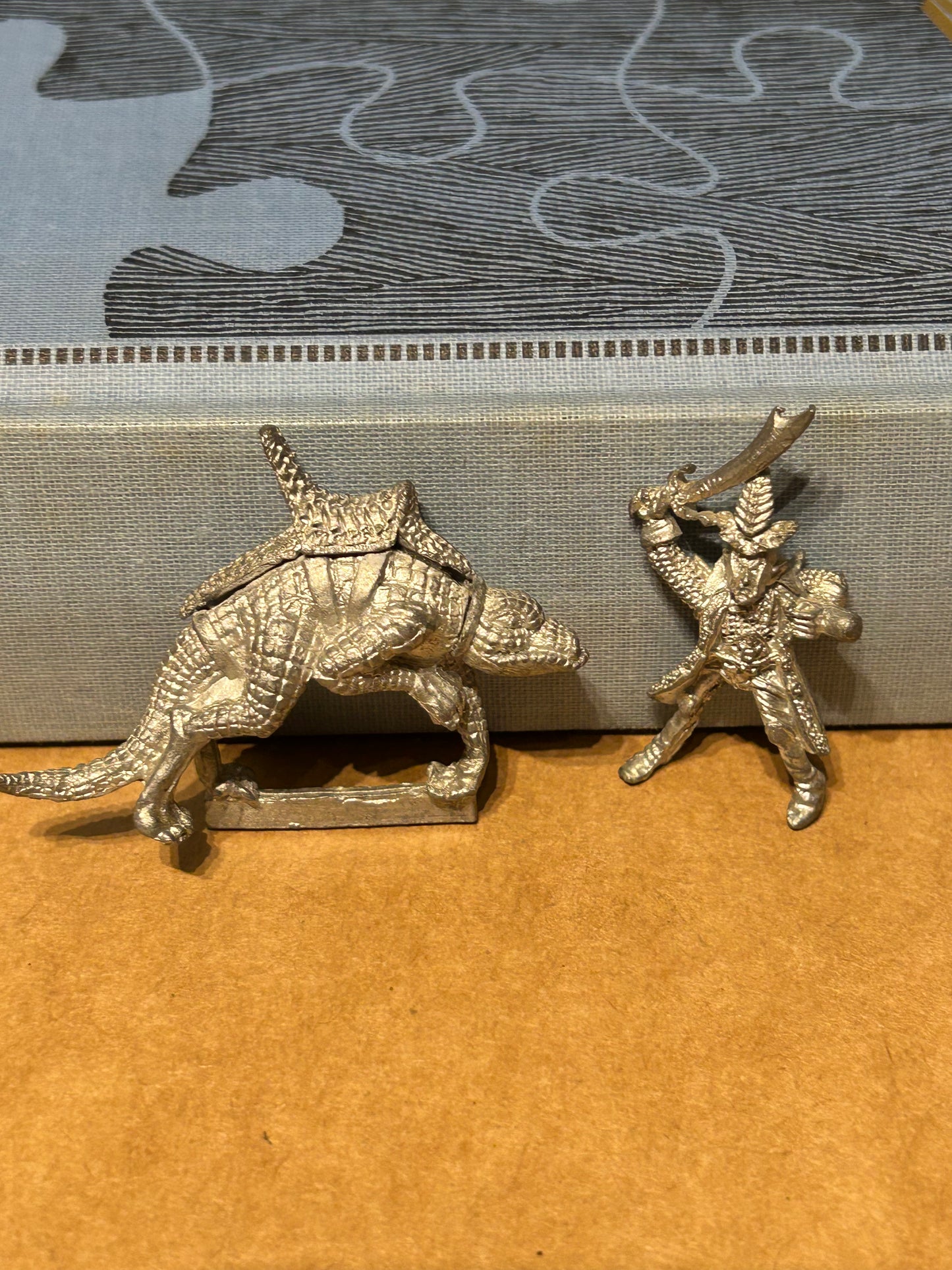 Citadel Warhammer 80s C21 Dark Elf Agard on Cold One