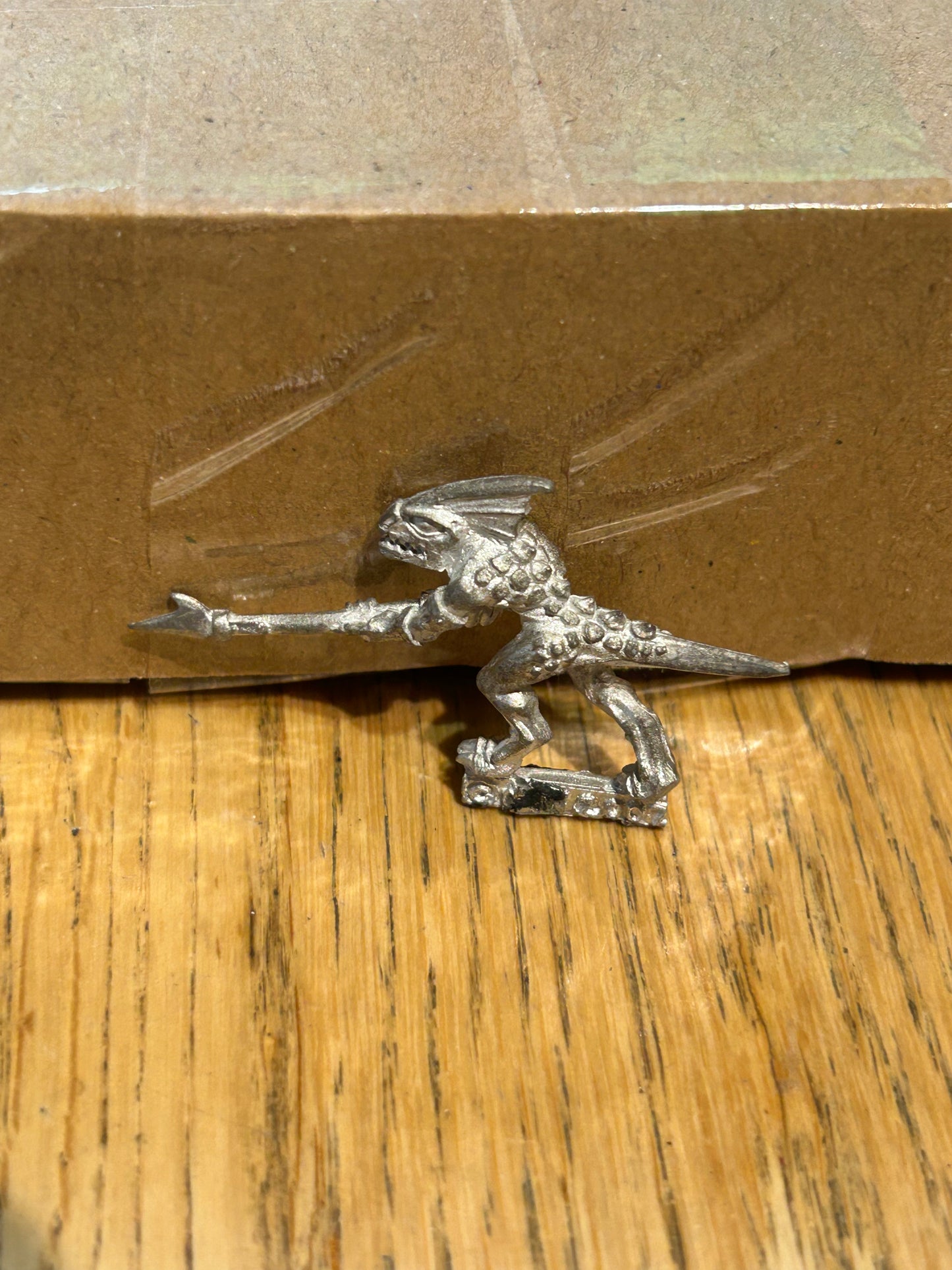 Warhammer fantasy salamander hunting party skink