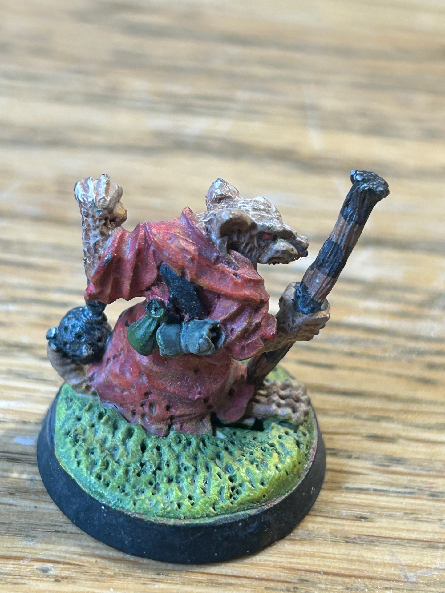 Vintage Warhammer Skaven 'Plague Censer Bearer w. Staff' C22 1980s Metal