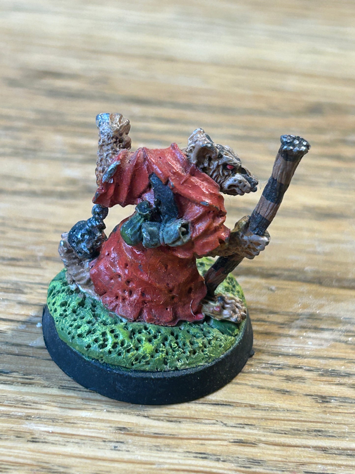 Vintage Warhammer Skaven 'Plague Censer Bearer w. Staff' C22 1980s Metal