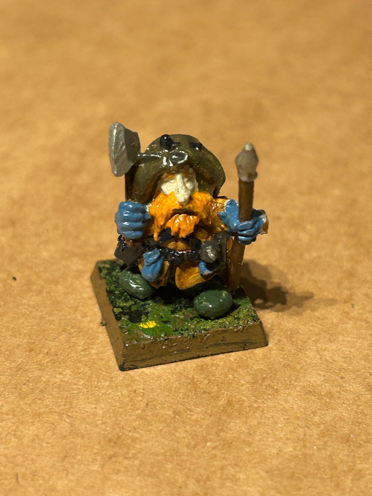 Warhammer Fantasy - Dwarfs - D4 Dwarf Adventurer with Axe and Spear, Nardur
