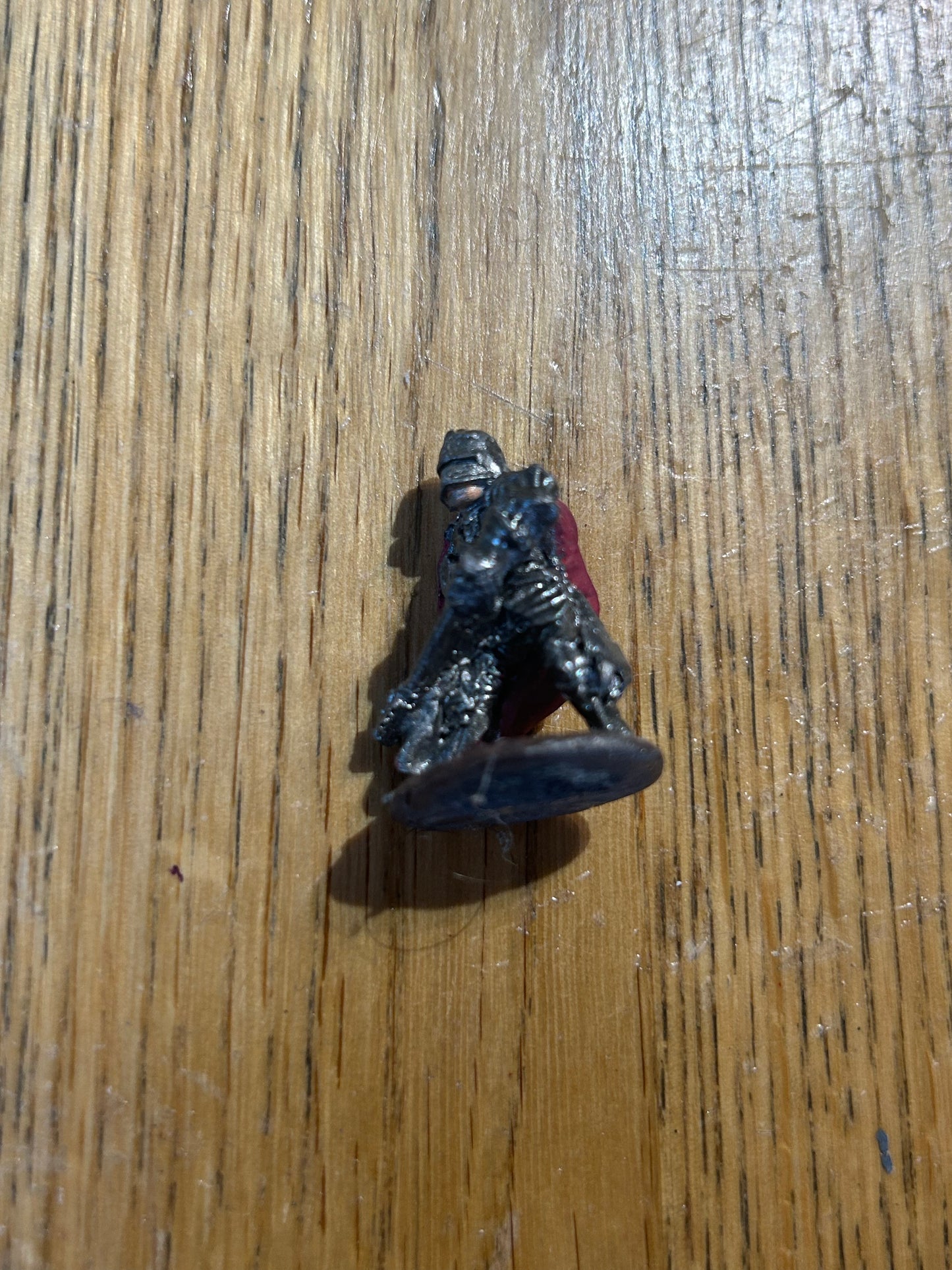 Warhammer fantasy adventurers adventurer with cloak and mace FA Bretonnia or dungeons and dragons