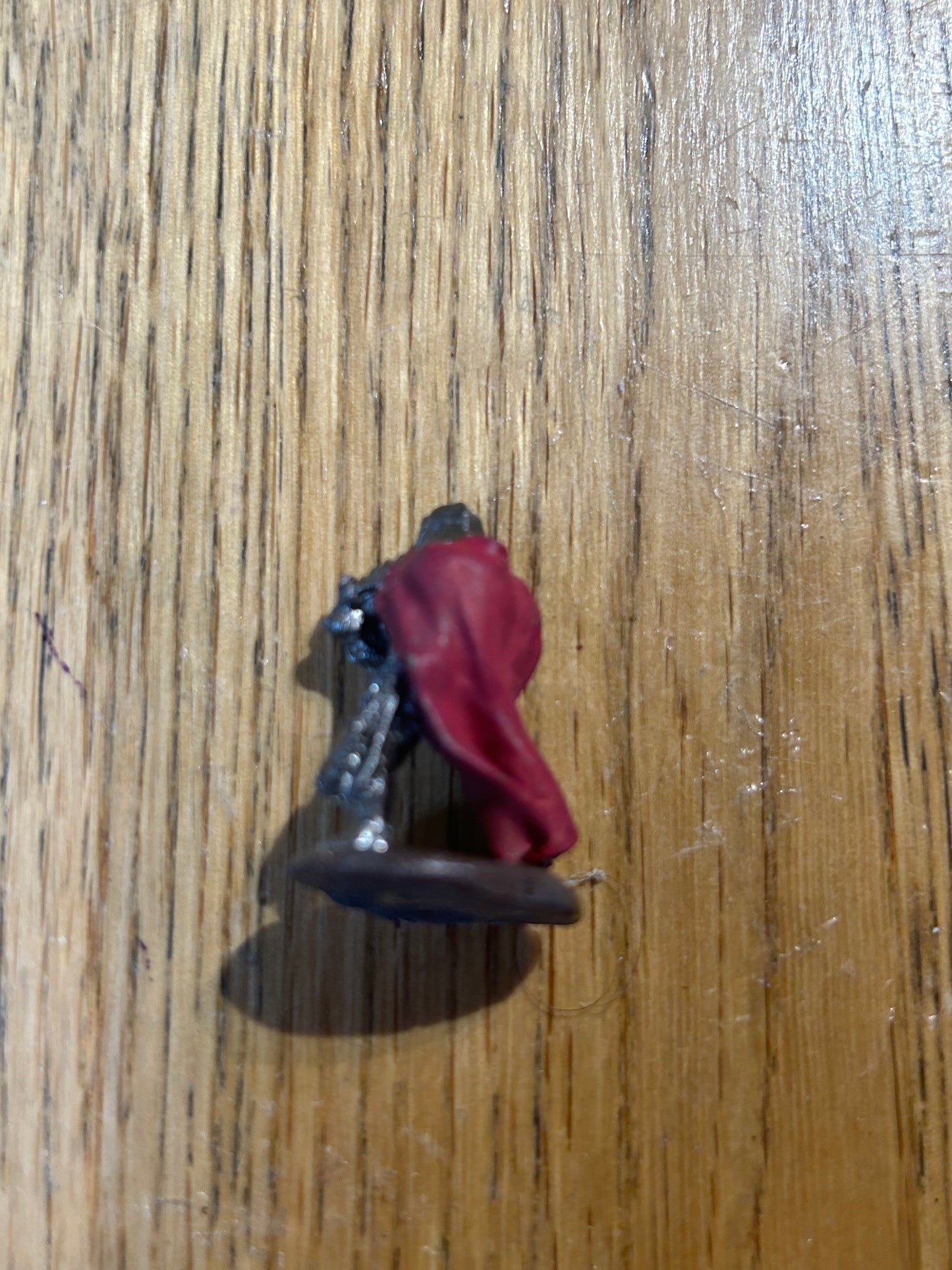 Warhammer fantasy adventurers adventurer with cloak and mace FA Bretonnia or dungeons and dragons