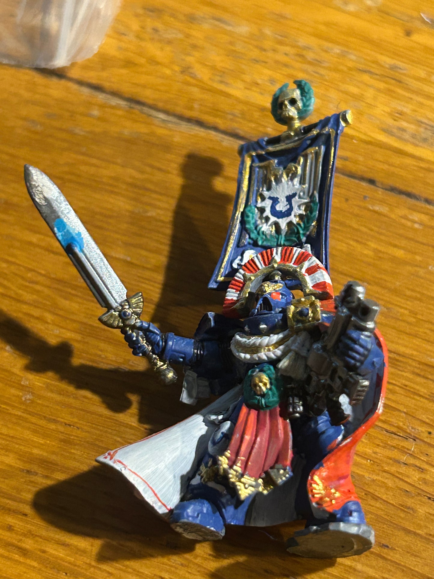 Warhammer 40k space marine captain plastic
