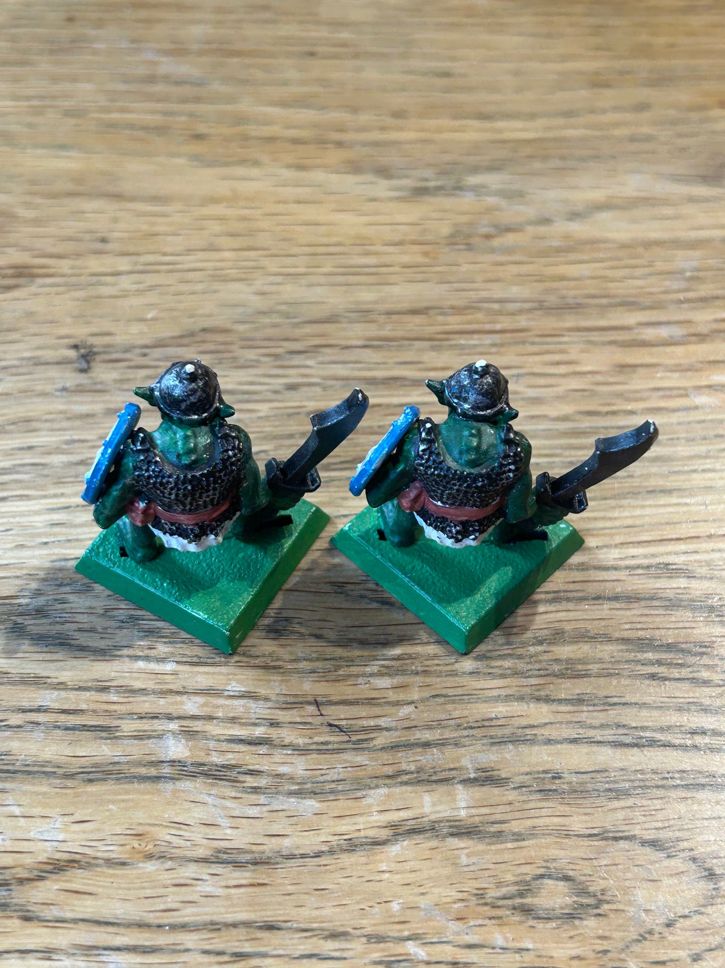Warhammer fantasy regiments plastic orcs x2