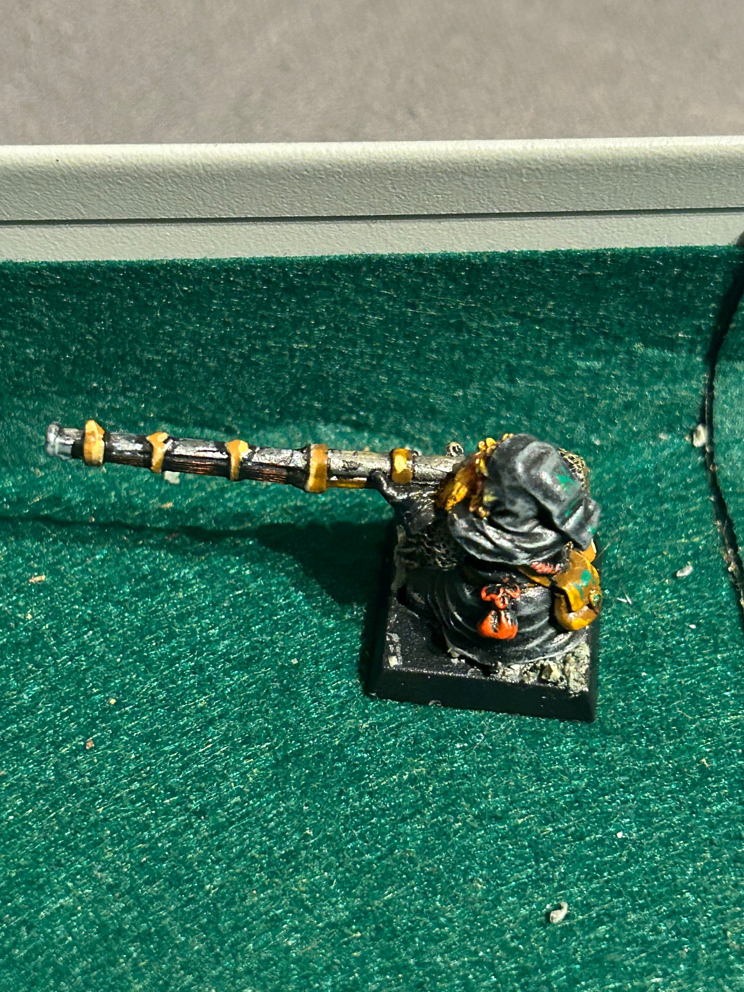 Warhammer Fantasy Dwarves converted Marauder Dwarf Thunderer