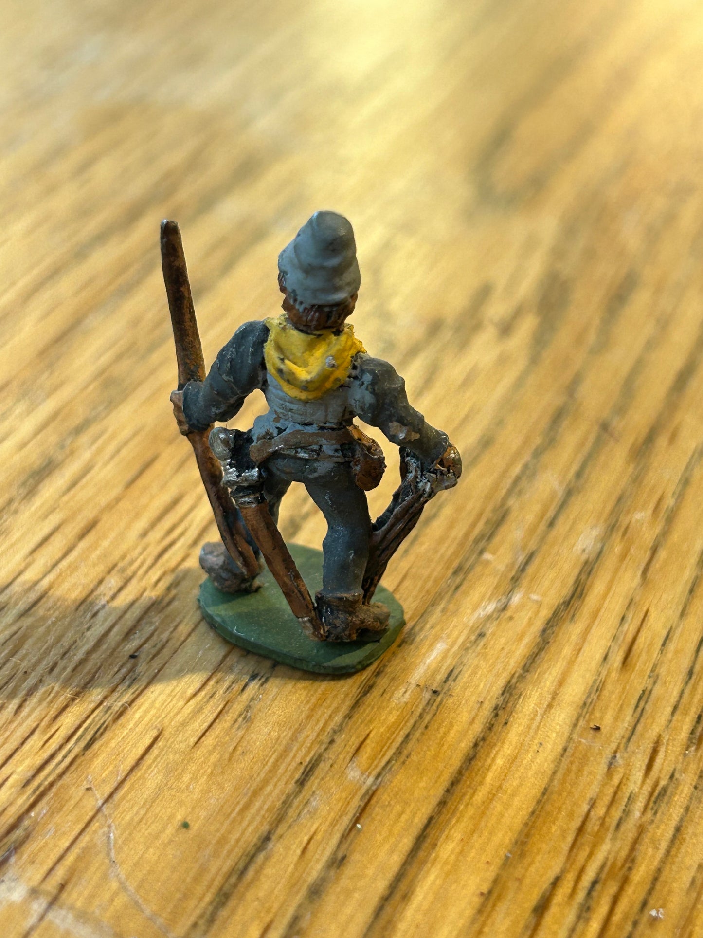 man at arms bowman bretonnian (no tab and not sure if he’s citadel)