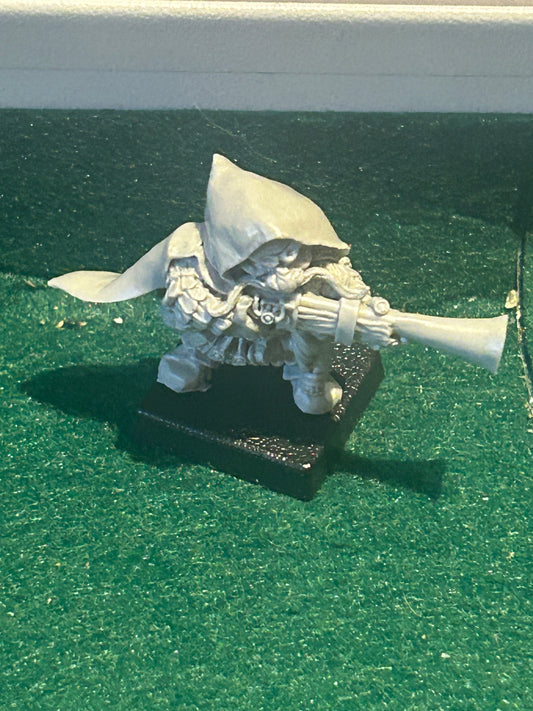 Warhammer fantasy proxy dwarf ranger/engineer hero