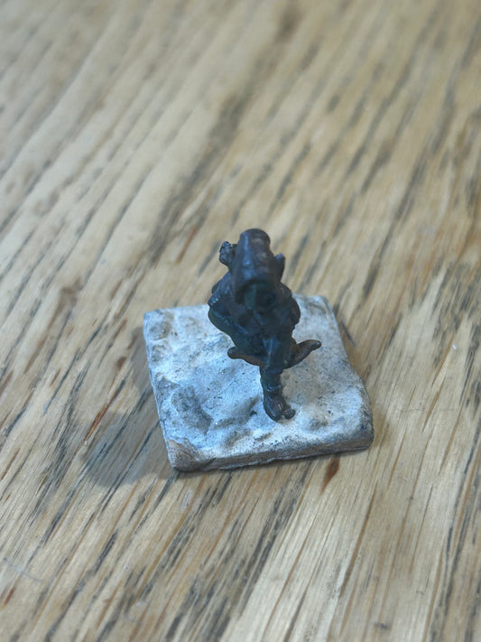 Warhammer fantasy early citadel goblin crossbowman