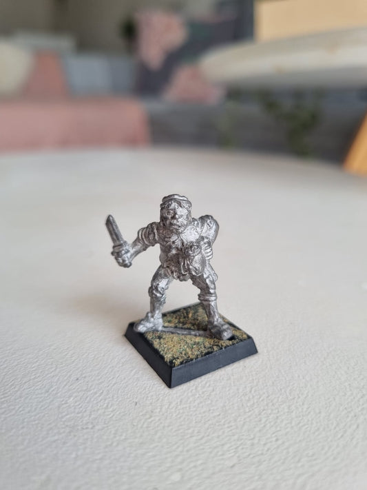 OOP Citadel / Warhammer Empire C46 Townsfolk Travelling Players Brawler