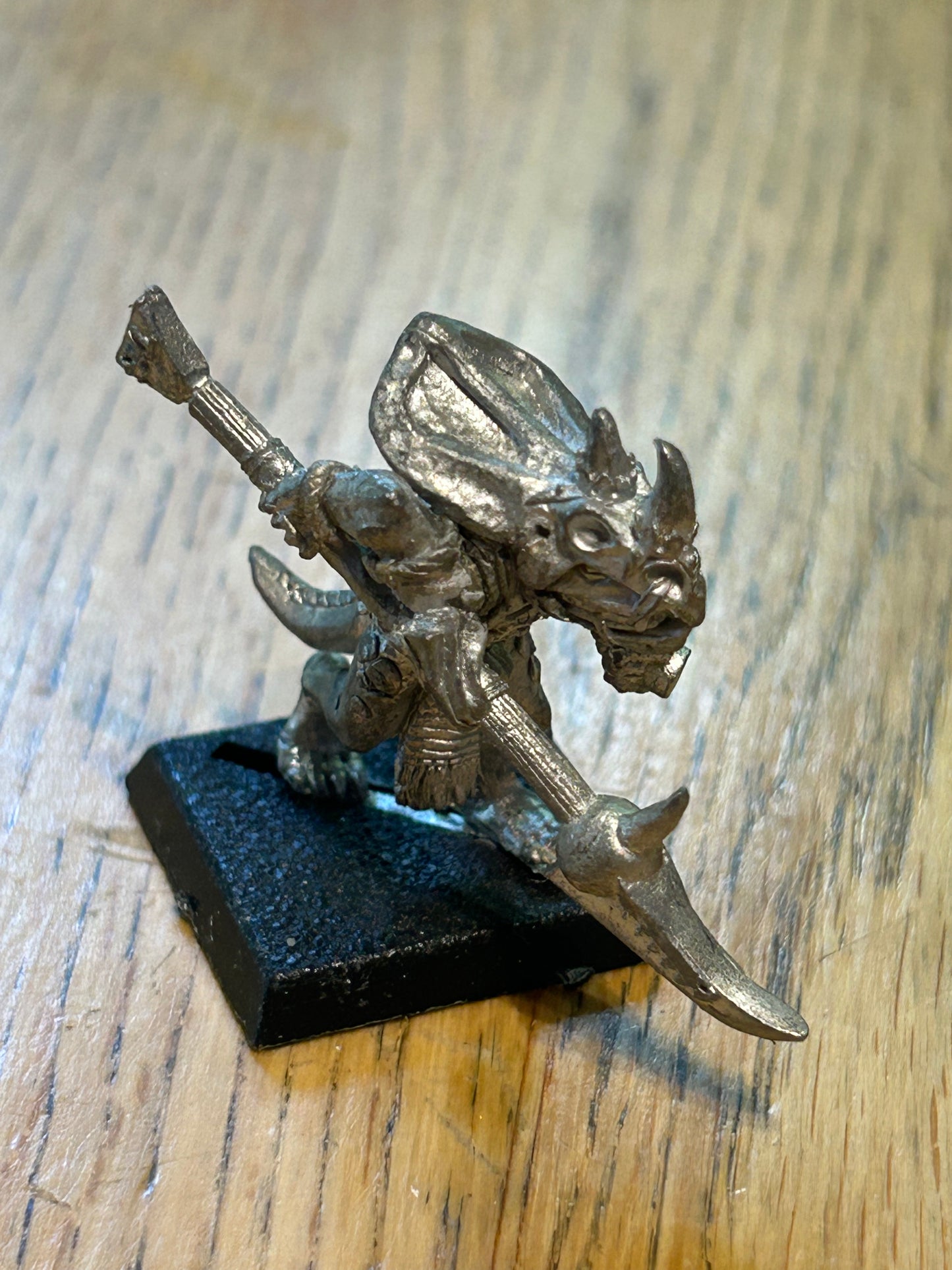 Warhammer fantasy Warhammer - Lizardmen - Classic Metal Temple Guard saurus
