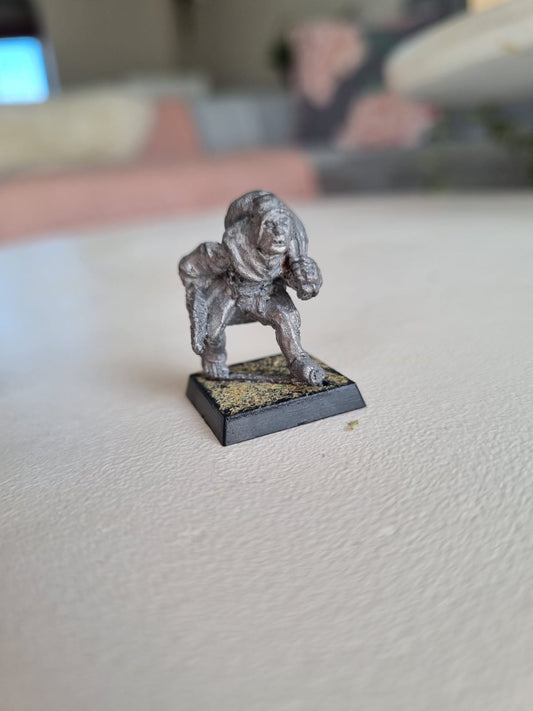 Citadel C46 Poacher Villagers & Townsfolk Warhammer GW WFRP Norris The Poacher blood on the streets