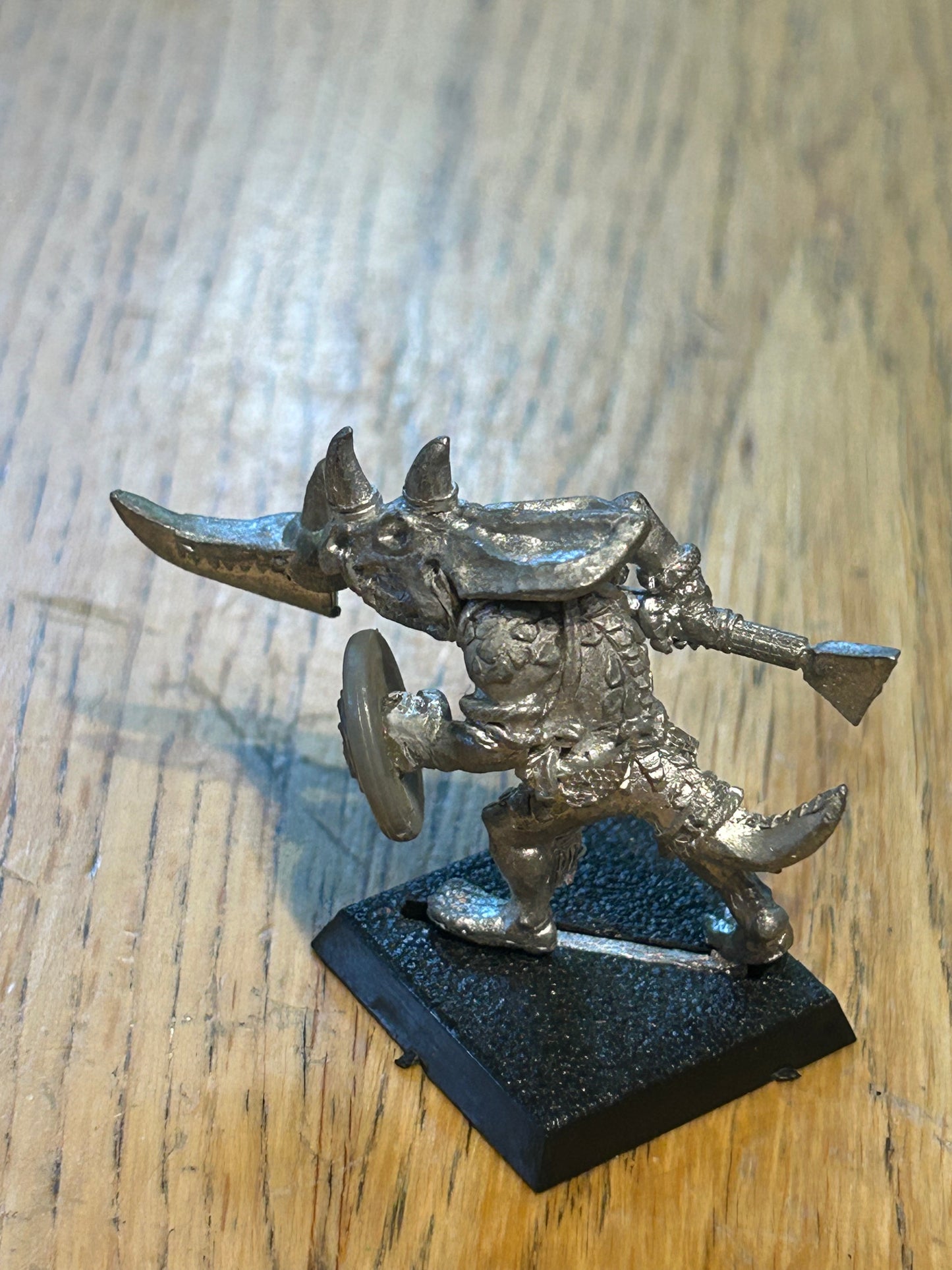 Warhammer fantasy Warhammer - Lizardmen - Classic Metal Temple Guard