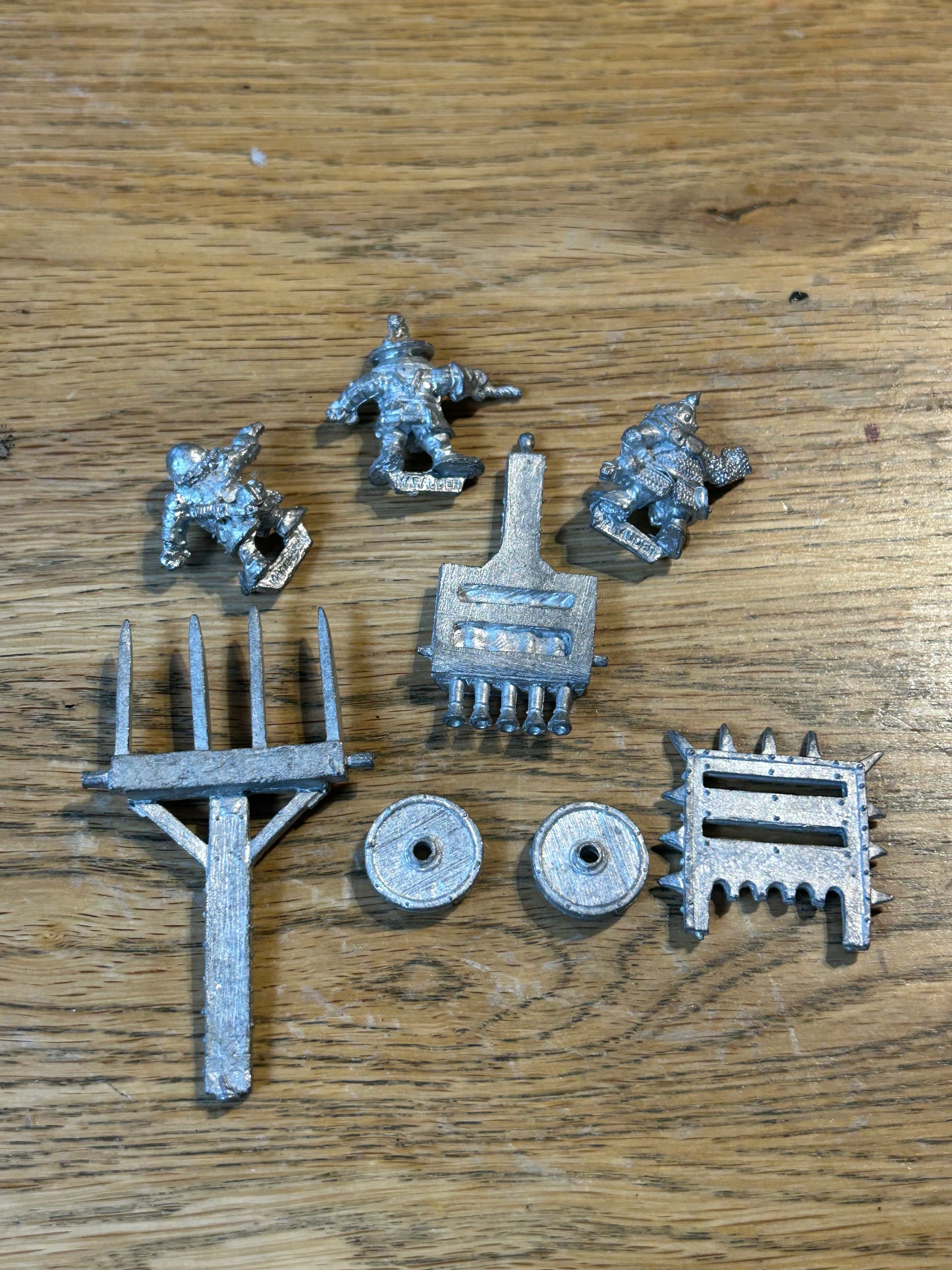 1988 Marauder MM12 Dwarf Organ Gun Cannon Games Workshop Warhammer fantasy War Machine (missing the wheel scythes)