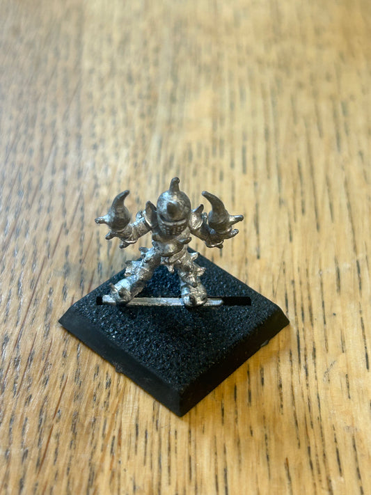 Warhammer -  Limited Edition - LE5 Psycho Hobbit, Psychohobbit, Psychohobbits #A spiky chaos armour