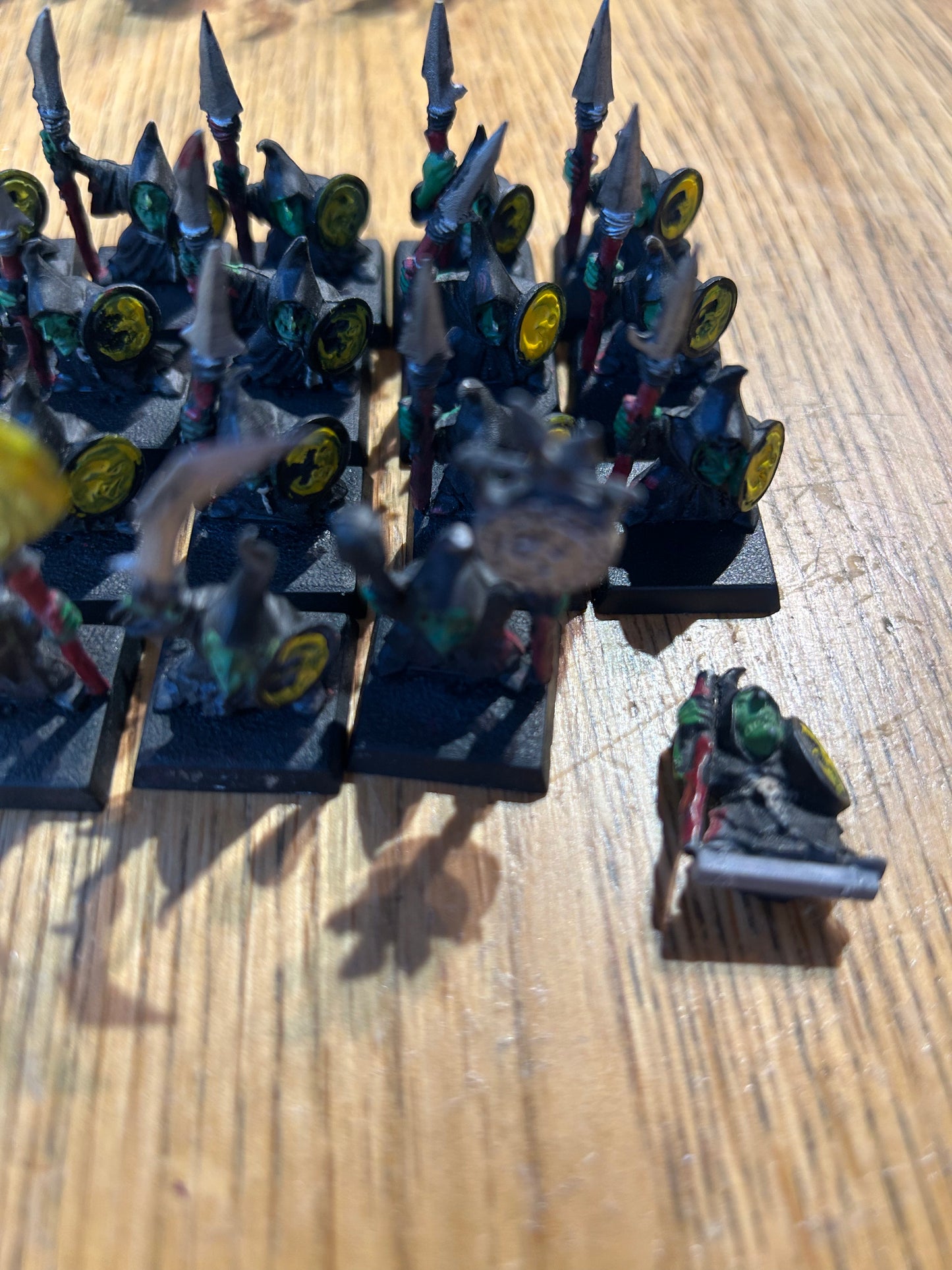 Warhammer fantasy battle for skull pass 18 goblin spearmen including command (plus an extra broken spearman)