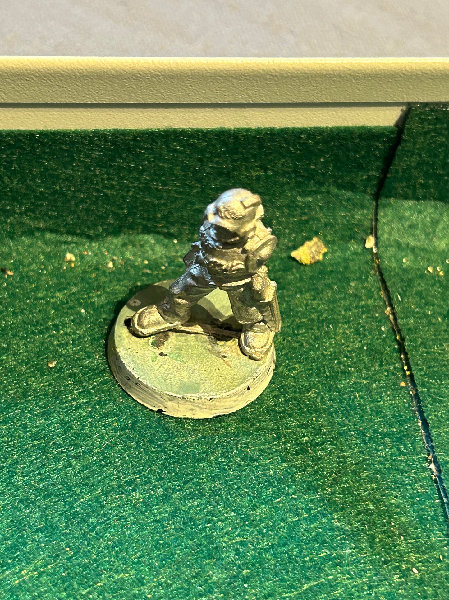 Rogue Trader Warhammer 40k imperial guard lieutenant
