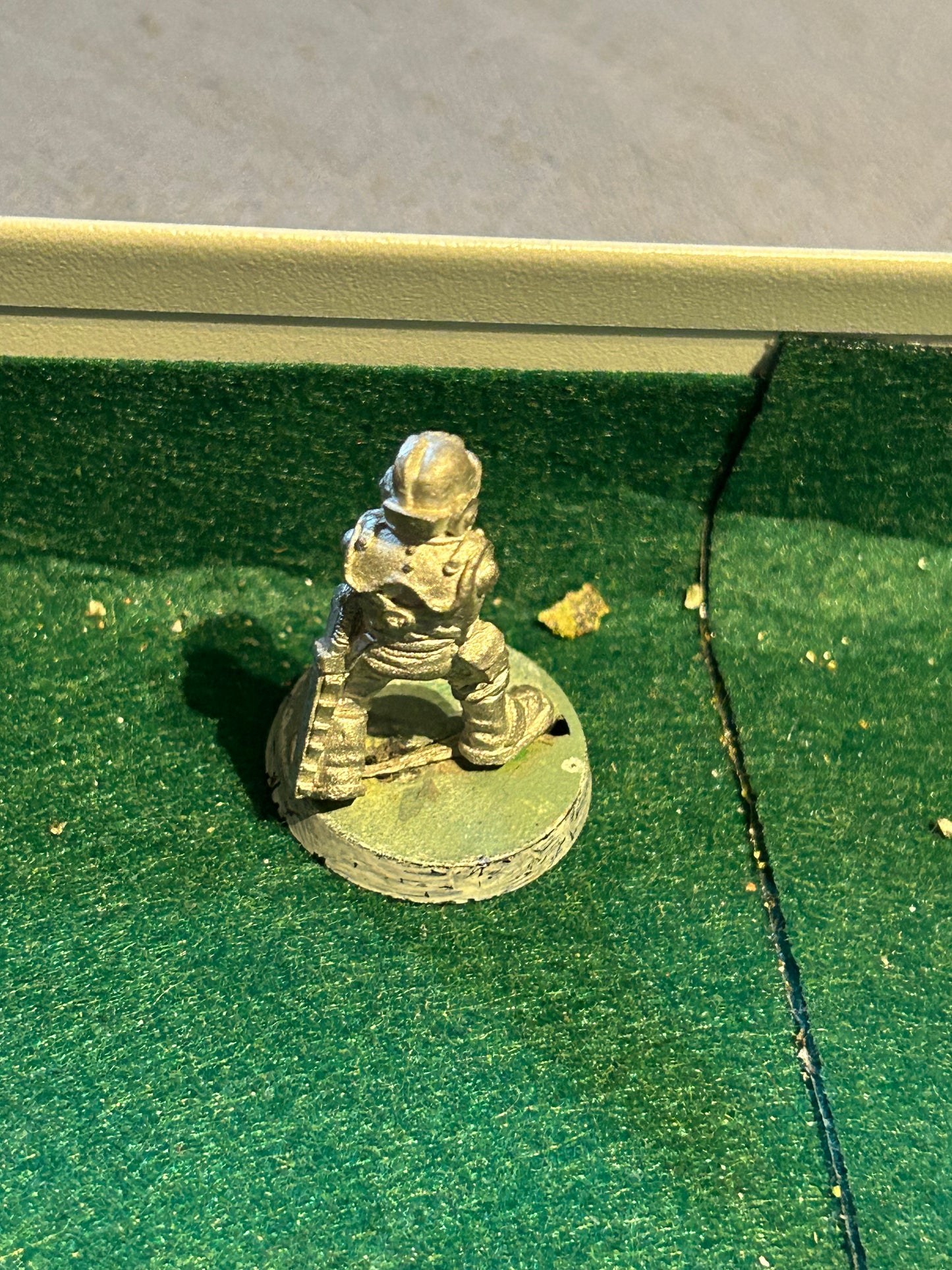 Rogue Trader Warhammer 40k imperial guard lieutenant