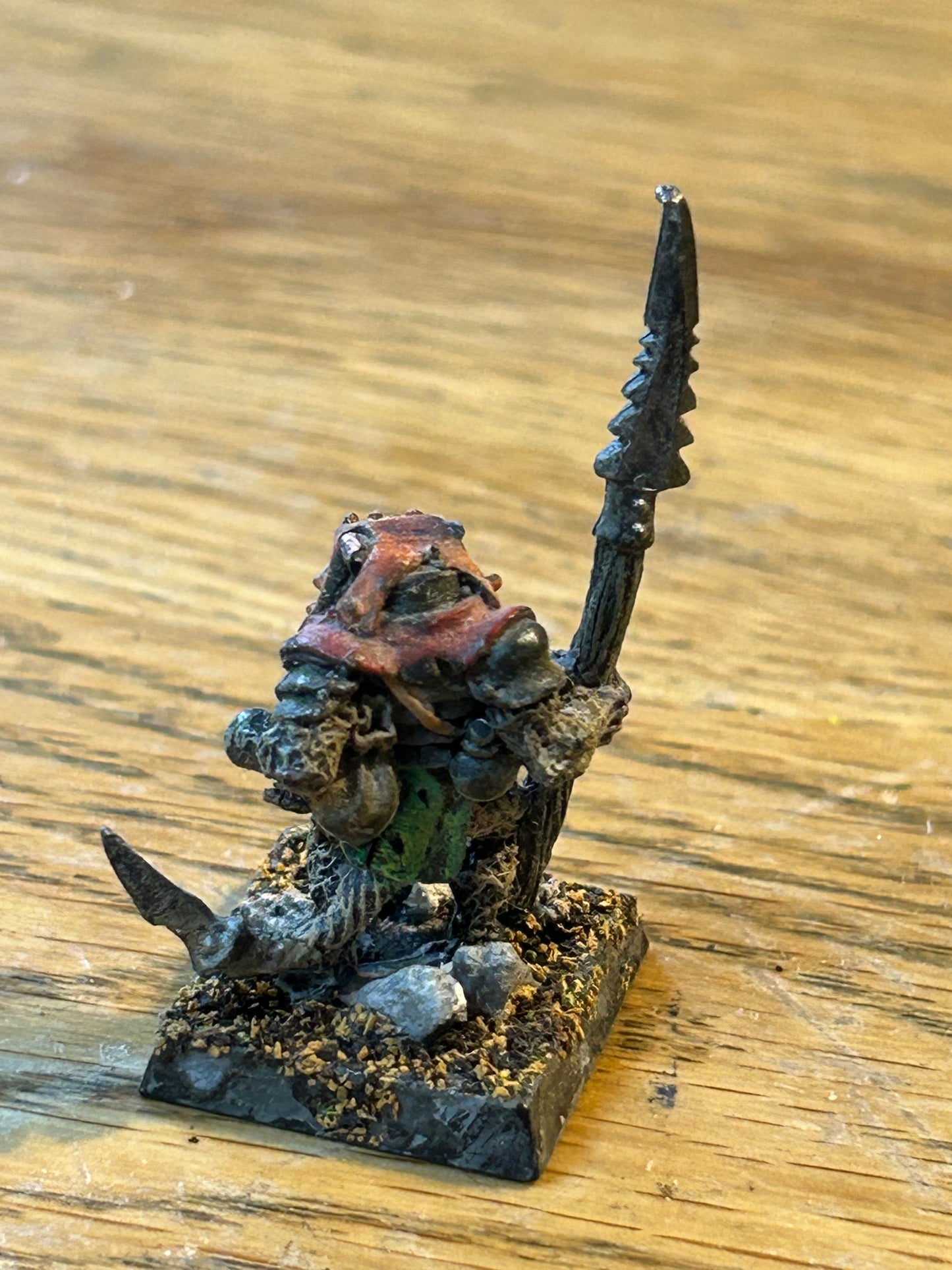Warhammer fantasy C47 Skaven Clan Rat Gwrack with spear/halberd Metal Chaos Ratmen Citadel 1987