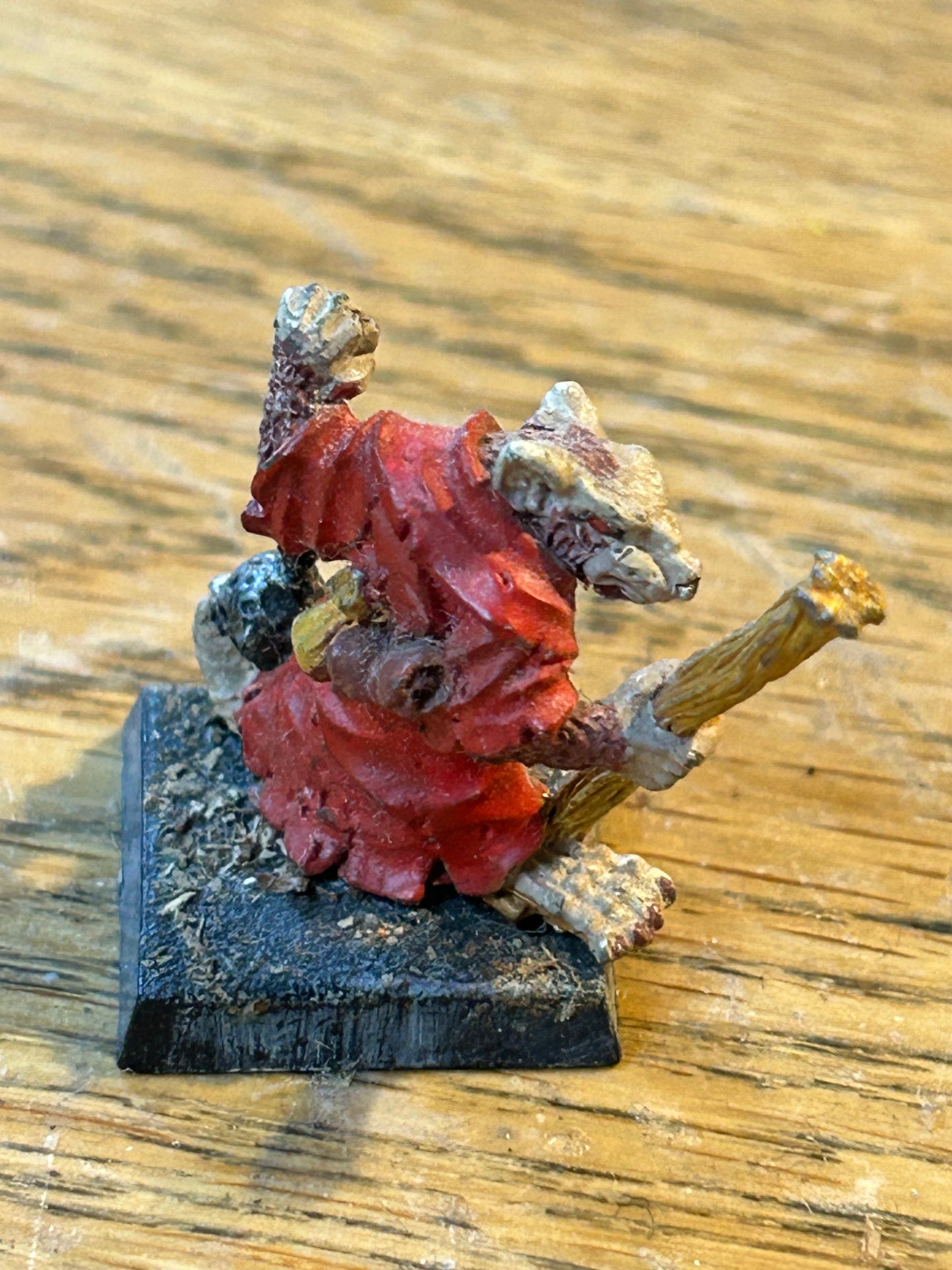Vintage Warhammer Skaven 'Plague Censer Bearer w. Staff' C22 1980s Metal