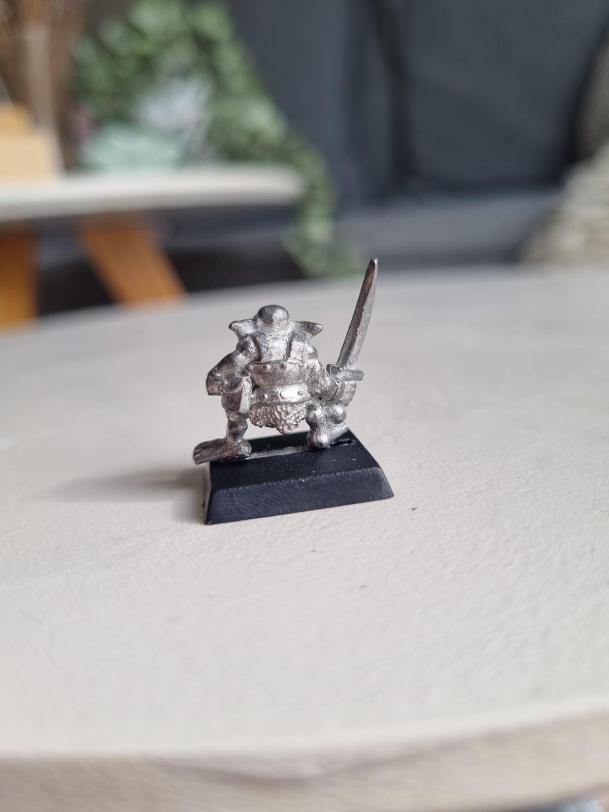 Warhammer fantasy Kev Adams goblin with sword