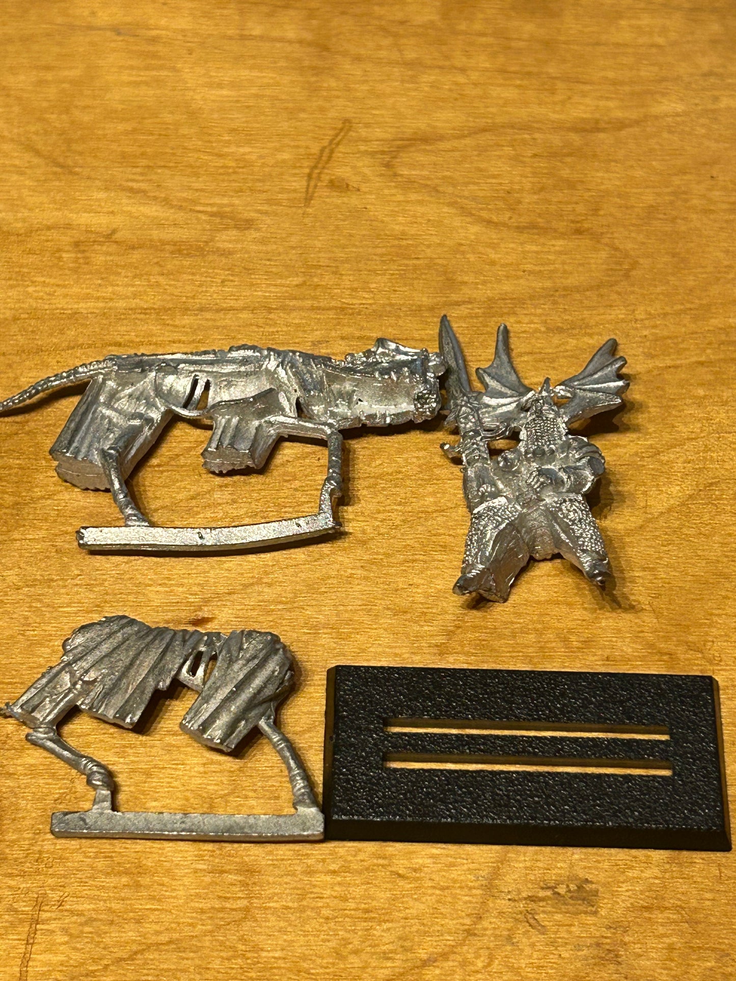 Warhammer Fantasy Undead Mounted Wight Lord Metal (missing shield)
