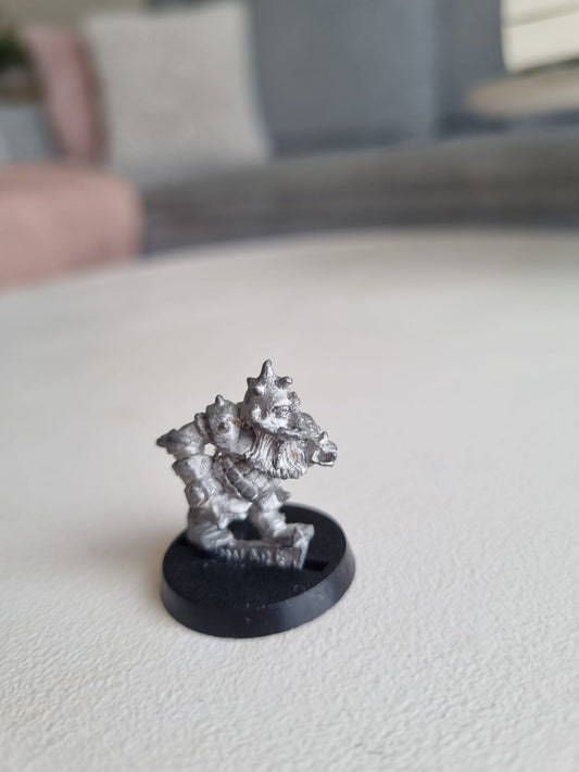 Games Workshop Bloodbowl Dwarf Limited Edition LE18 1987 Blood Bowl Metal Figure
