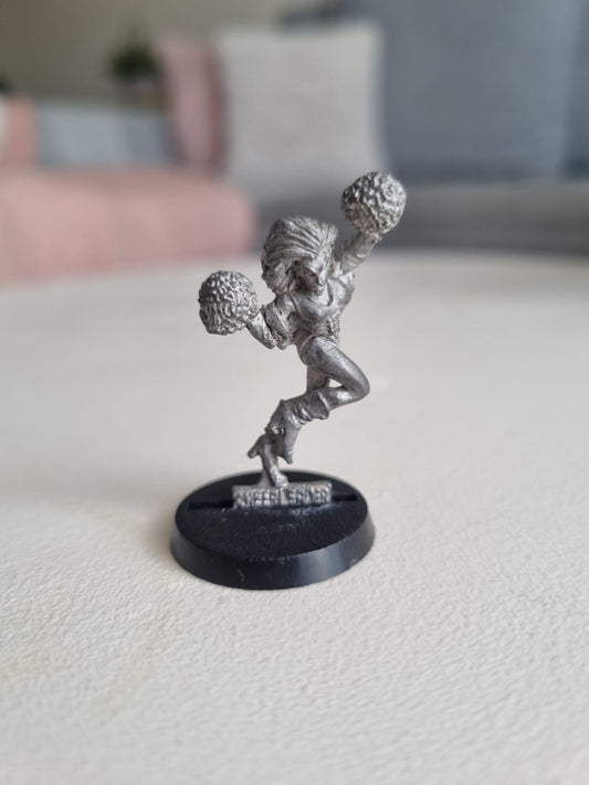 BLOOD BOWL ELF CHEERLEADER Metal Wood Elves Team Bloodbowl 1980s